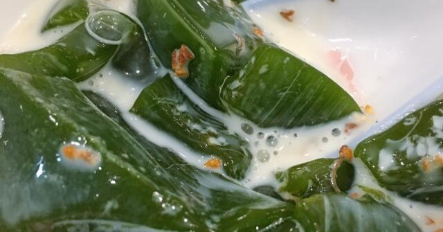 Loại rau mọc cả ở ven đường có vị khó xơi, nhưng đem nấu thành thứ mềm mềm mát mát này ăn vừa ngon lại bồi bổ cơ thể