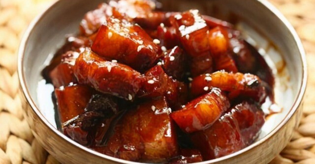 Kho loại thịt nào cũng nhớ bỏ 2 thứ này, miếng thịt mềm tan, không ngấy, tốn cơm vô cùng
