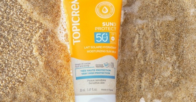 Kem chống nắng Topicrem Sun Protect: Lá chắn hoàn hảo – Cùng gia đình đón nắng an toàn