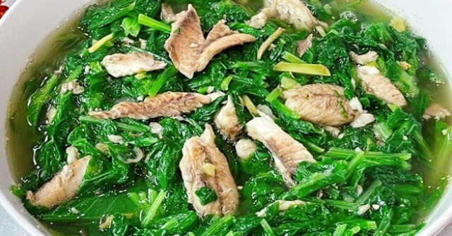 Loại rau mệnh danh là "vua thải độc gan", đem ăn sống hay nấu canh đều hấp dẫn