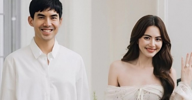 Gu mặc sánh đôi của Mai Davika và vị hôn phu