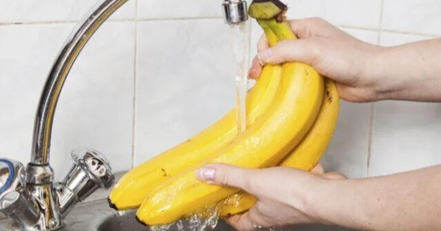 Chuối chín mua về nhanh hỏng, làm ngay những điều điều này chuối để cả tuần vẫn vàng ươm thơm nức