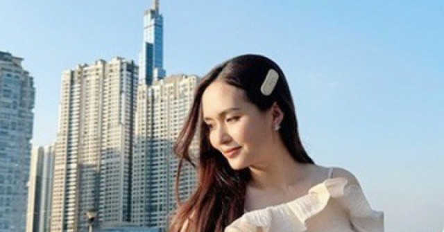 Tiểu thư Hà thành sau 10 năm làm vợ cầu thủ tài năng