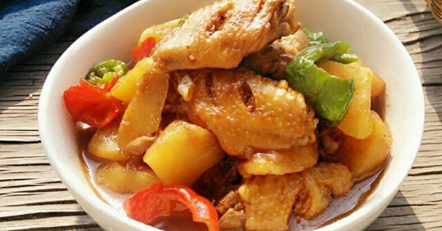 Gà kho chung với thứ này vừa ngon lại lạ miệng bất ngờ