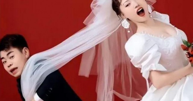 Chàng trai cao 1m28 cưới vợ cao 1m7, choáng với quà cưới giá trị "khủng"