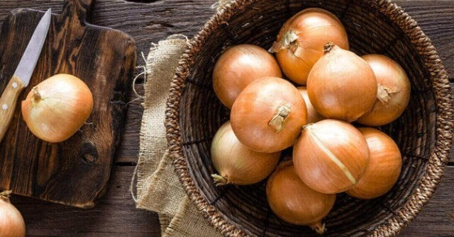 Phương pháp kỳ lạ này có thể giữ hành tây được tới 8 tháng, hãy thử áp dụng ngay!
