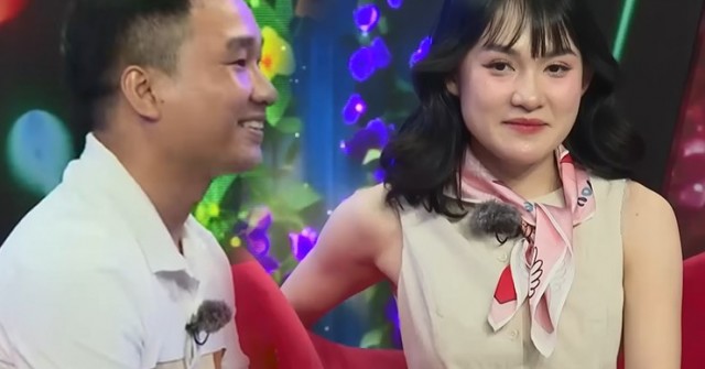 Cô gái Gia Lai xinh đẹp "quay xe" từ chối hẹn hò vì... sợ bị hôn