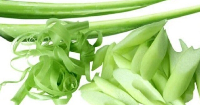 Chế biến dọc mùng, đem ngâm với loại nước này, nấu cả 100 lần cũng không bị ngứa