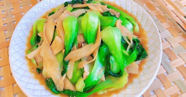 Loại rau canxi cao gấp 3 lần sữa đem xào với thứ này được món ăn bổ dưỡng