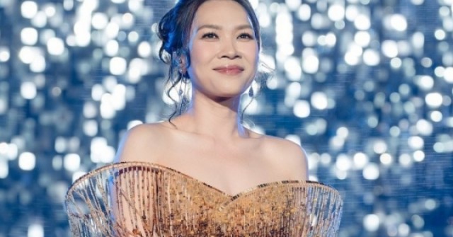 Bộ sưu tập đầm công chúa của Mỹ Tâm