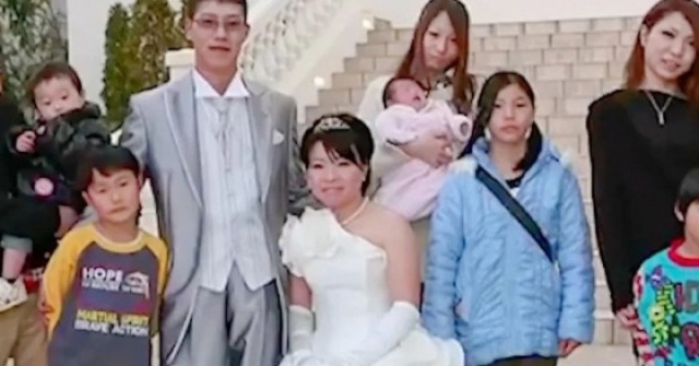 Lấy vợ nhiều hơn 39 tuổi, tài xế xe tải lên chức ông khi mới 27 tuổi