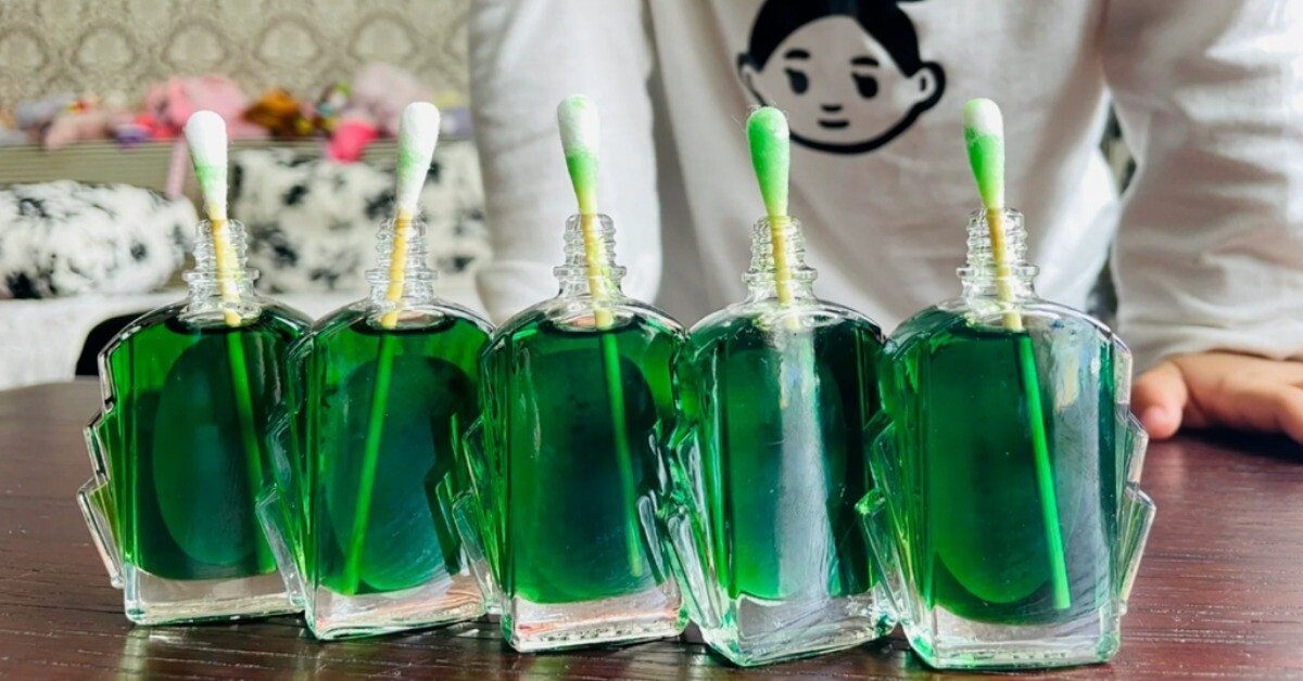 Người thông minh thường cắm tăm bông vào lọ dầu gió, nhiều rắc rối trong nhà được giải quyết trong tích tắc