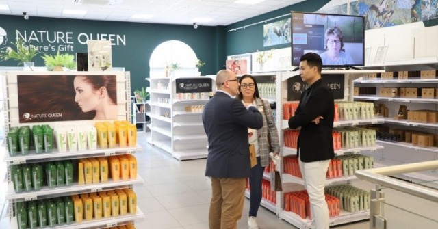 Nature Queen chinh phục Châu Âu – Mỹ: Định danh dược liệu Việt trên bản đồ toàn cầu