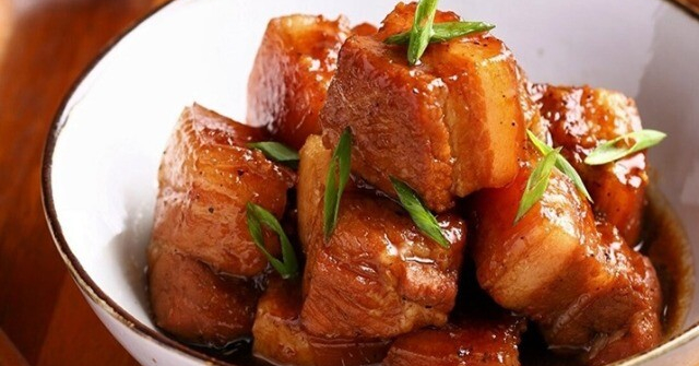Bao năm kho thịt mãi giờ mới biết, muốn thịt ngon mềm tan trong miệng lại có màu đẹp nhất định phải làm điều này!
