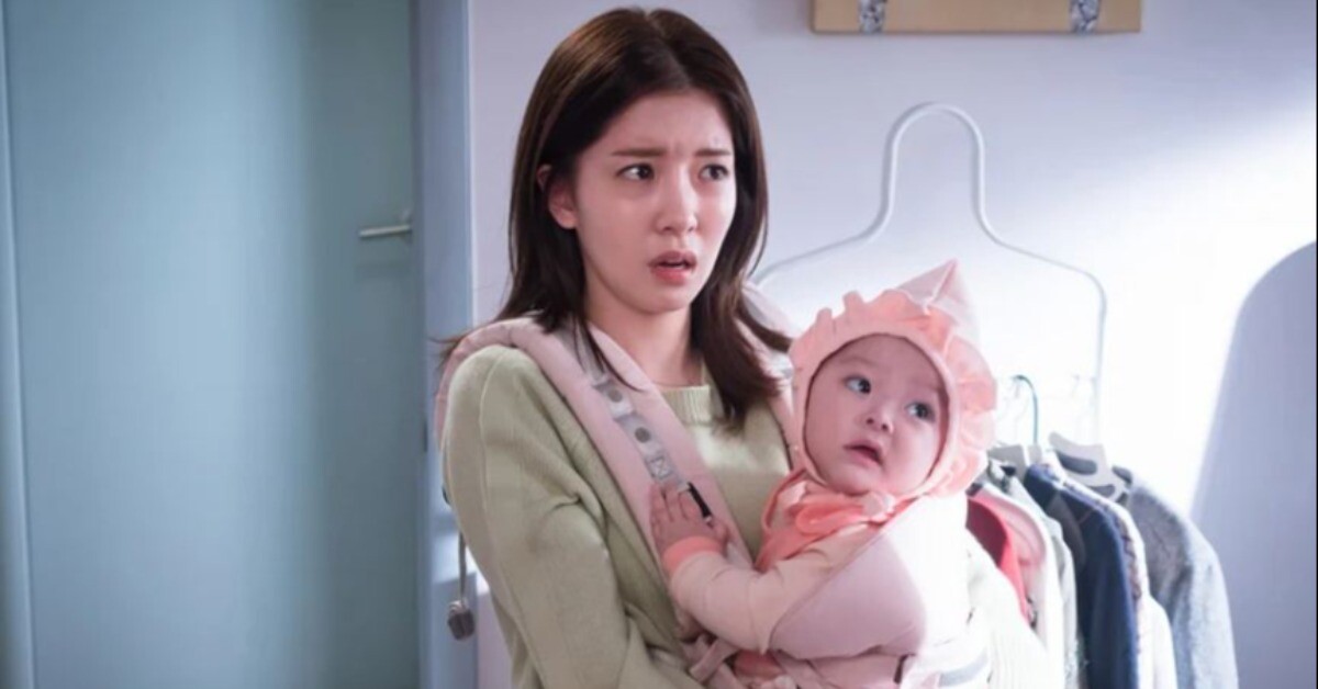 Bế con tới nhà chồng cũ để chứng minh mình không vô sinh, mẹ anh nói 3 từ khiến tôi hóa đá